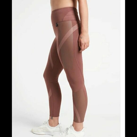 Athleta Legend 7/8 Tight - Picture 3 of 15